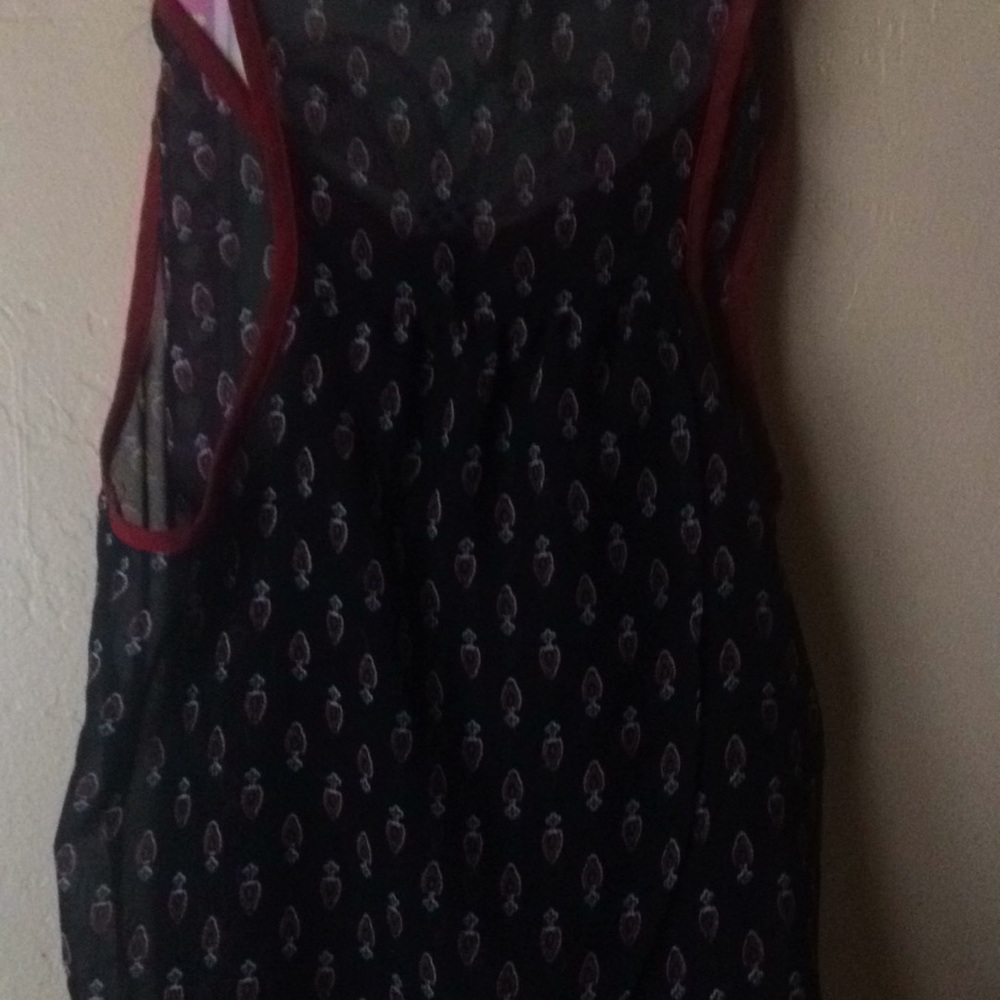 Tank top - Picture 2 of 2